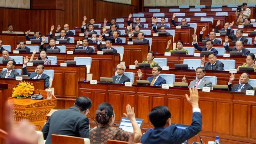 Quốc hội Campuchia bầu bổ sung con trai út ông Hun Sen làm Phó Thủ tướng